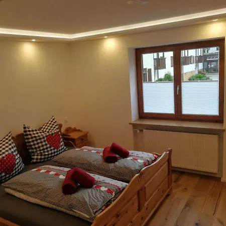 Am Bach Apartment *